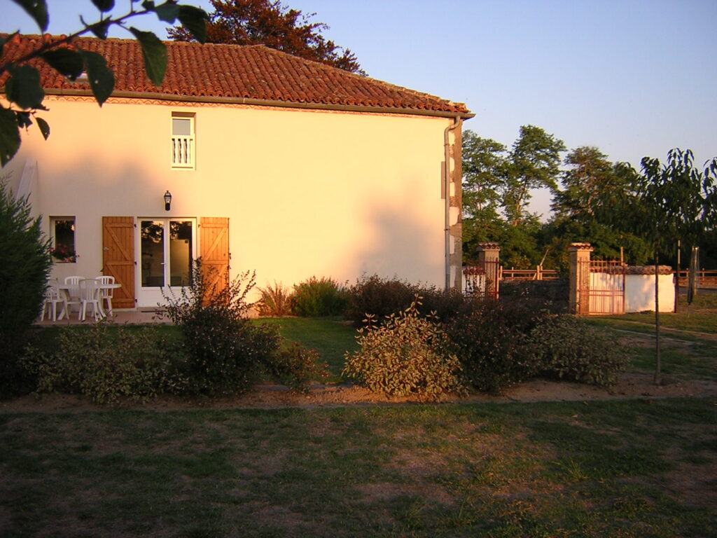 https://cdt40.media.tourinsoft.eu/upload/CDT-40-tfinal-10485-Exterieur.jpg