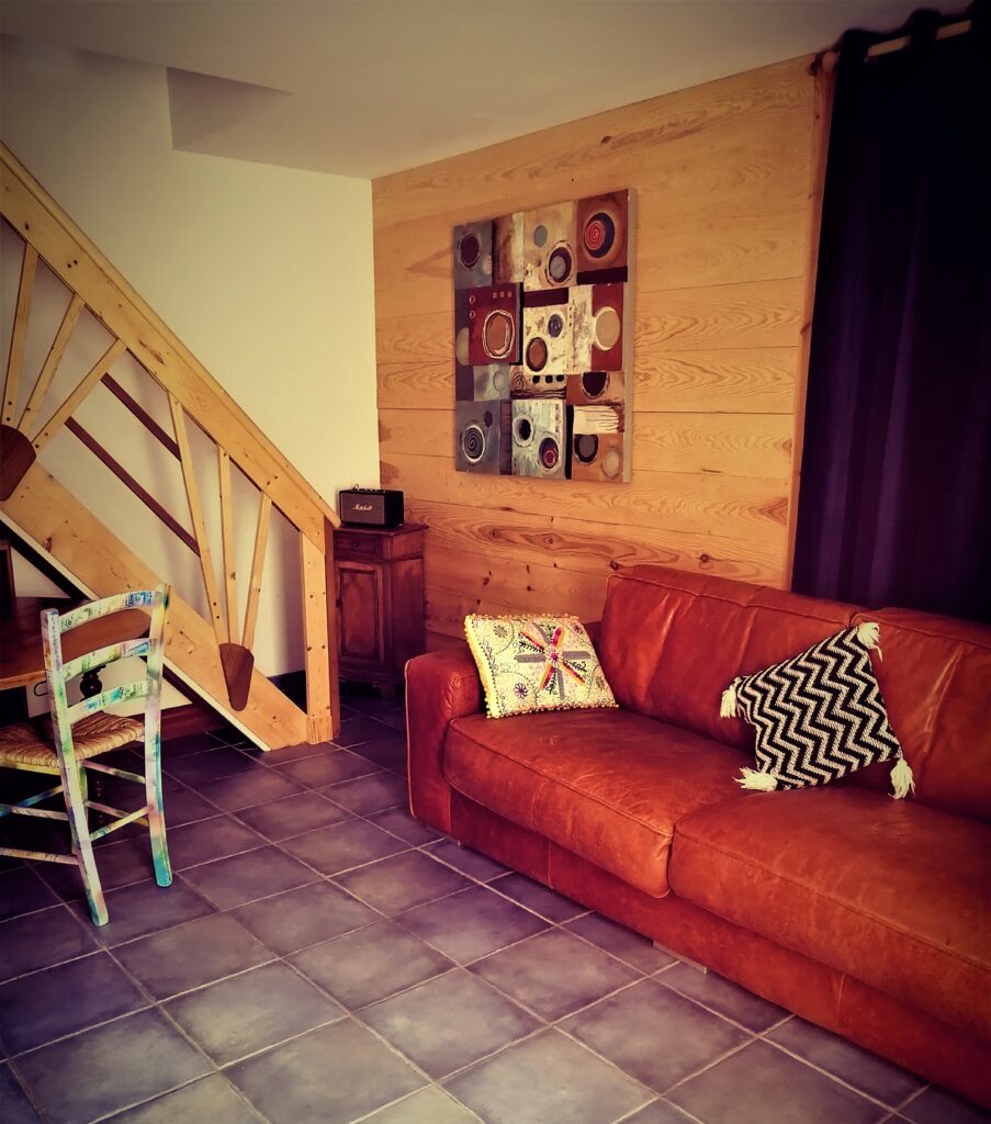 https://cdt64.media.tourinsoft.eu/upload/3---Piece-a-vivre-2.jpg