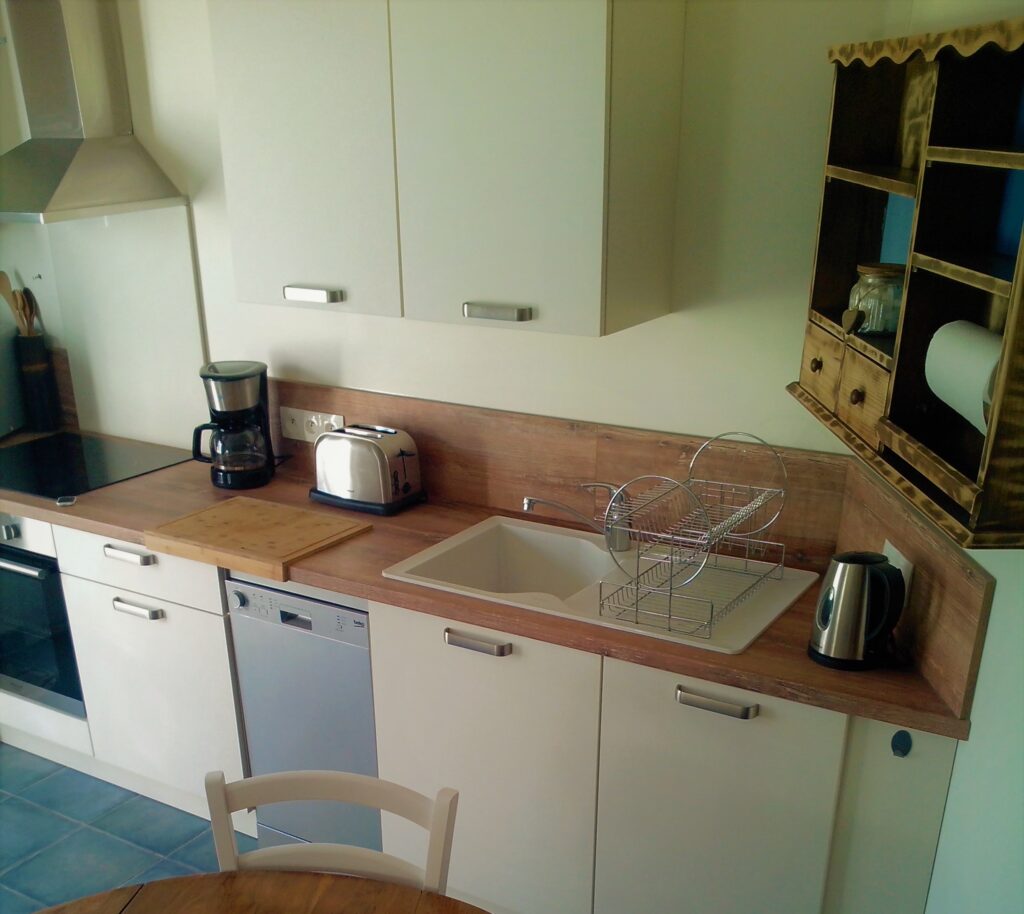 https://cdt64.media.tourinsoft.eu/upload/4---La-cuisine-equipee-2.jpg
