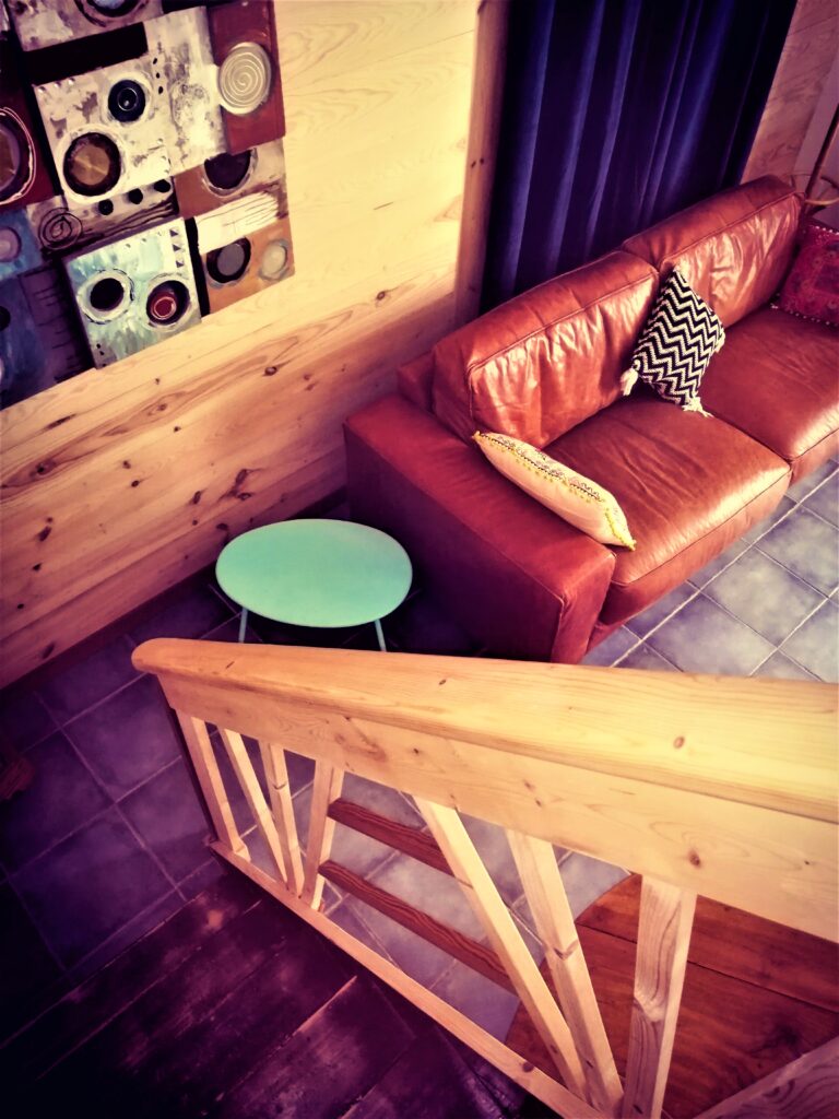 https://cdt64.media.tourinsoft.eu/upload/5---Vers-l-etage-2.jpg