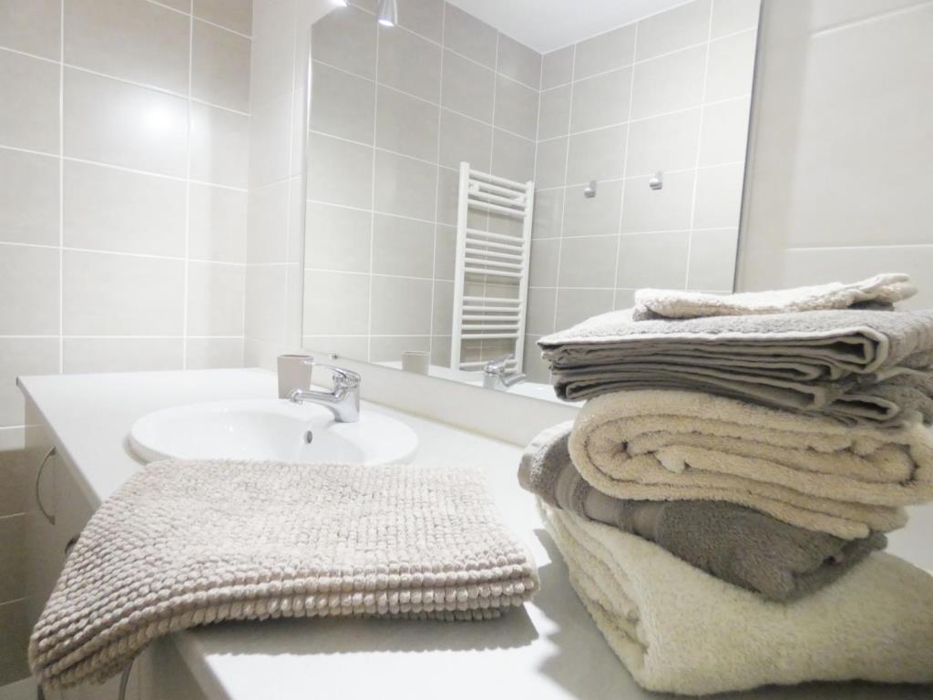 https://cdt64.media.tourinsoft.eu/upload/Dutouya---salle-d-eau.jpg
