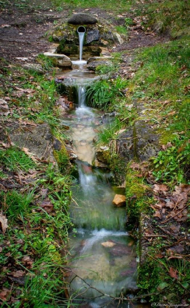https://cdt64.media.tourinsoft.eu/upload/Fontaine-Saint-Jacques.jpg