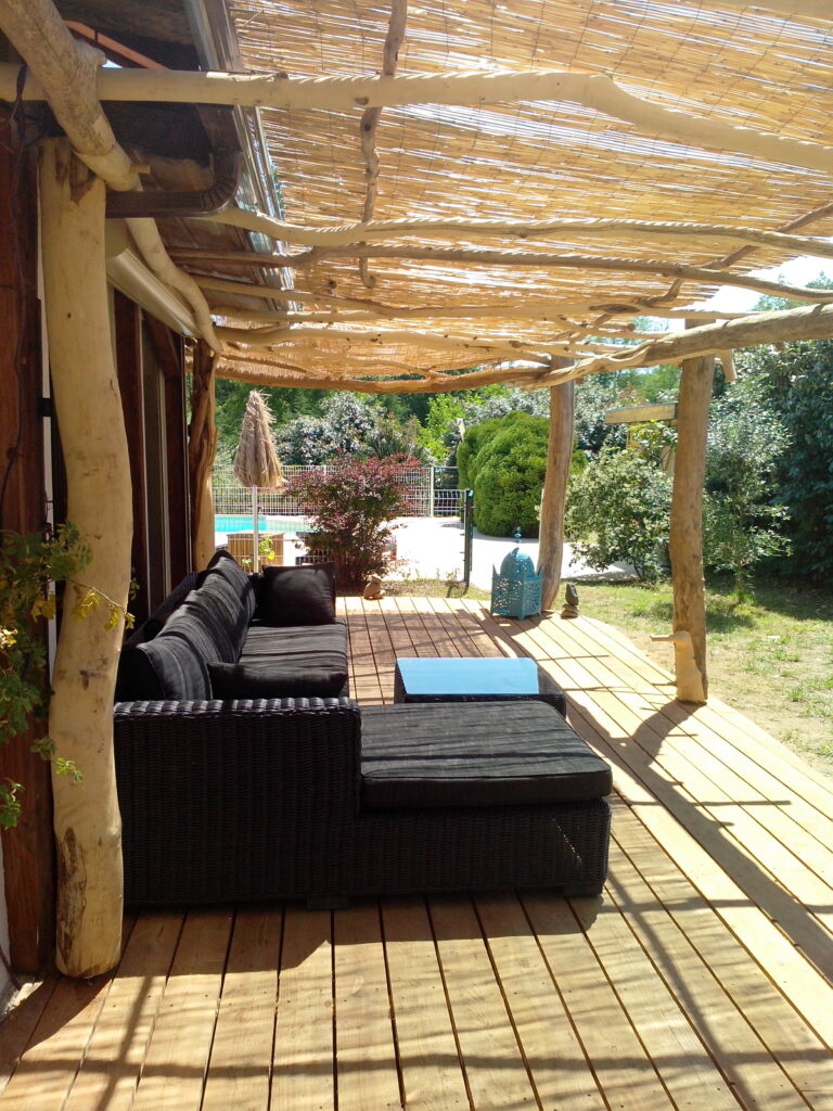 https://cdt64.media.tourinsoft.eu/upload/La-pergola.jpg
